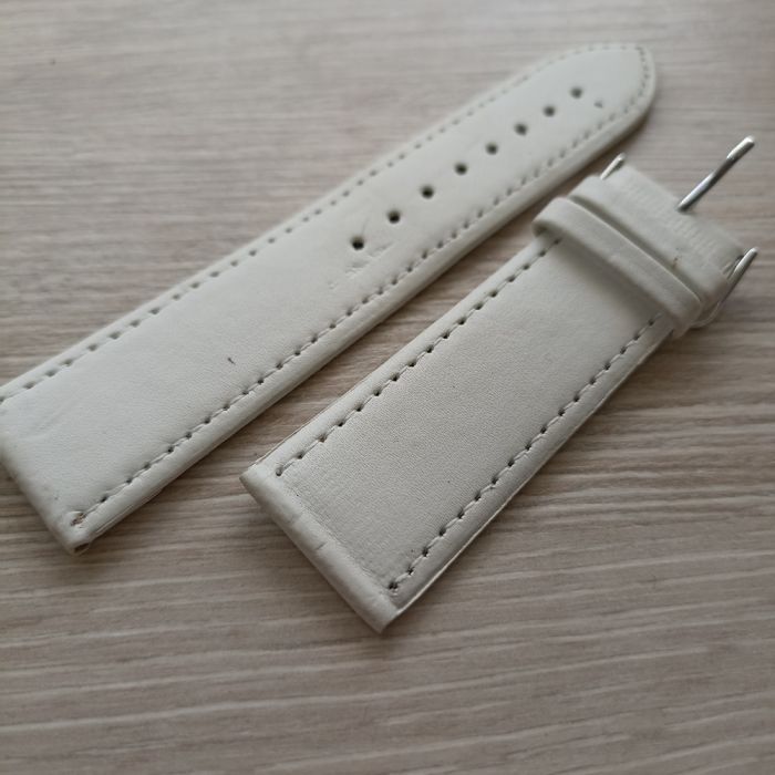 Ремінець для годинника 24 мм білий є опт