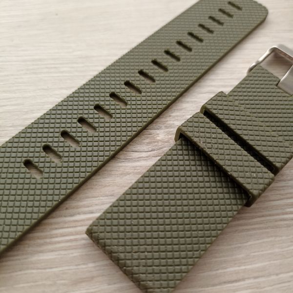 Каучуковий ремінець для годинника 24мм війсковий