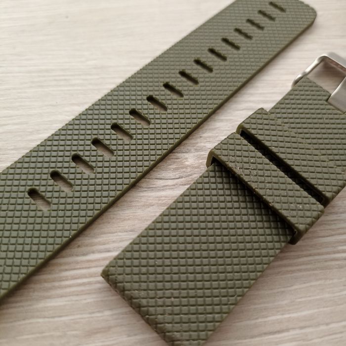Каучуковий ремінець для годинника 24мм війсковий