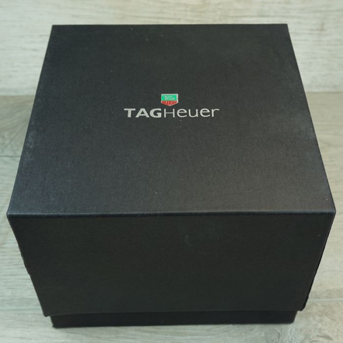 Коробка для годинника таг хауер