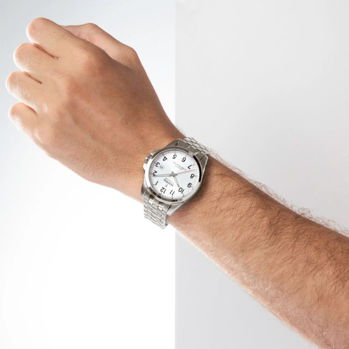 Чоловічий годинник Festina Titanium F20696/1: Технологічна досконалість у титановому корпусі