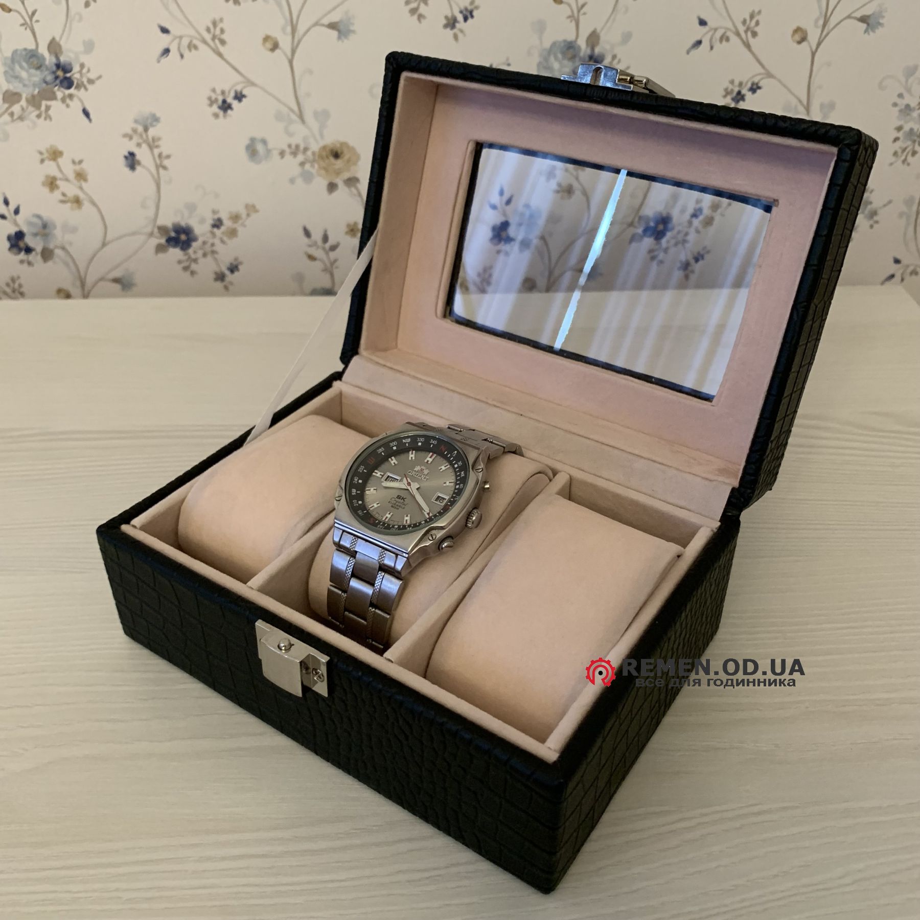 Шкатулка для годинника на 3 шт