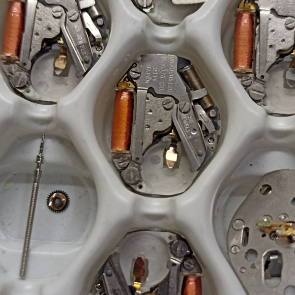 Механізм для годинника miyota 2115 japan