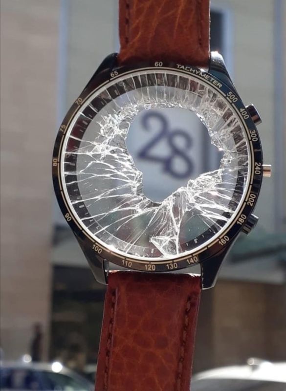 Скло для наручних годинників