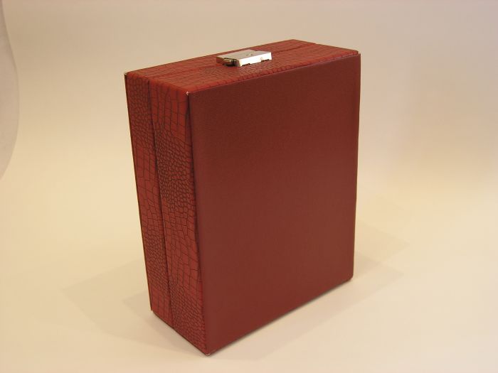 Шкатулка для годинника червона